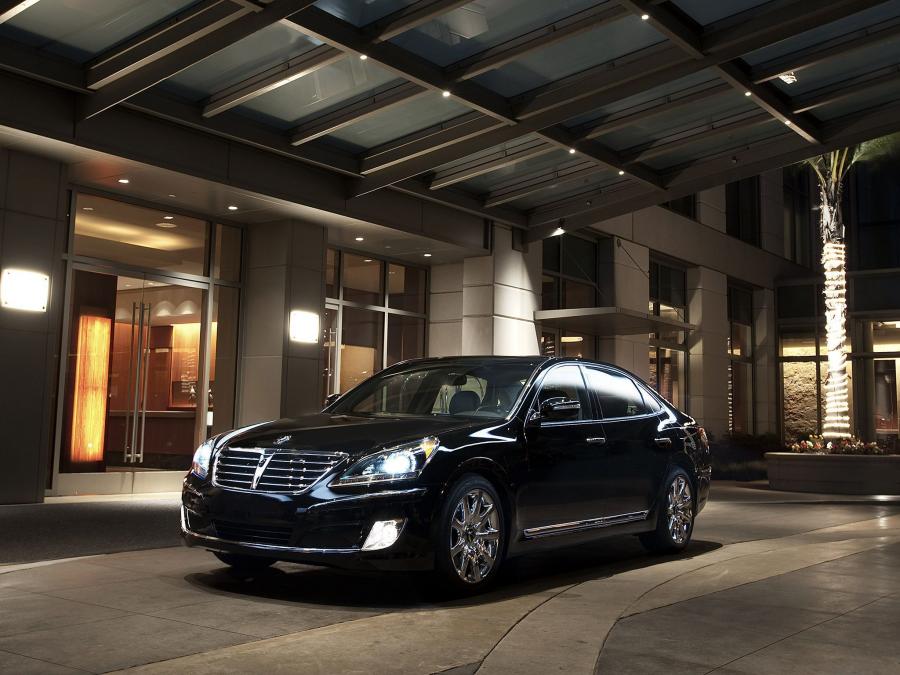  Hyundai Equus 2010 года  (US) (фото 31 из 68)